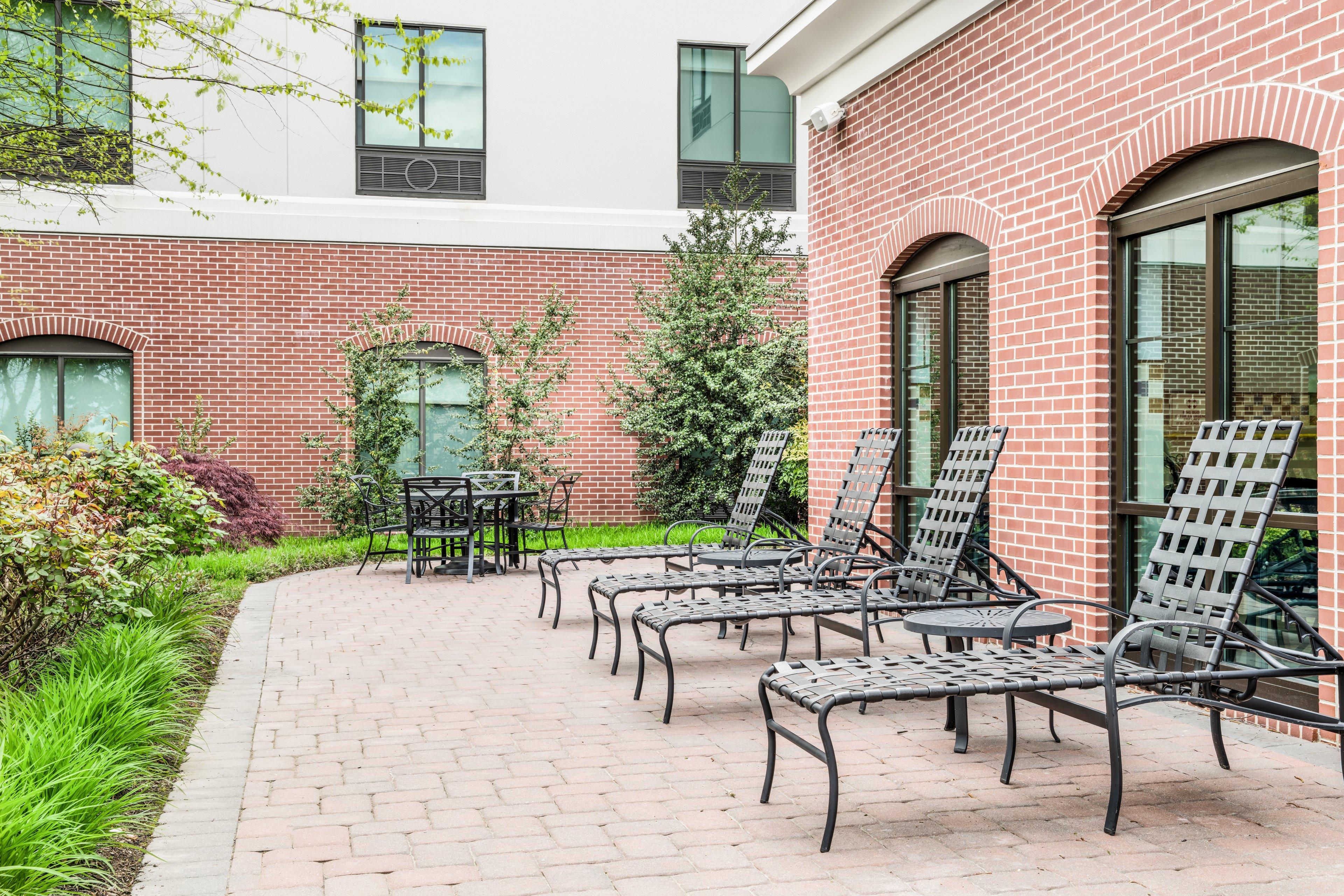 Holiday Inn Express & Suites Wilmington-Newark, An Ihg Hotel Exterior foto