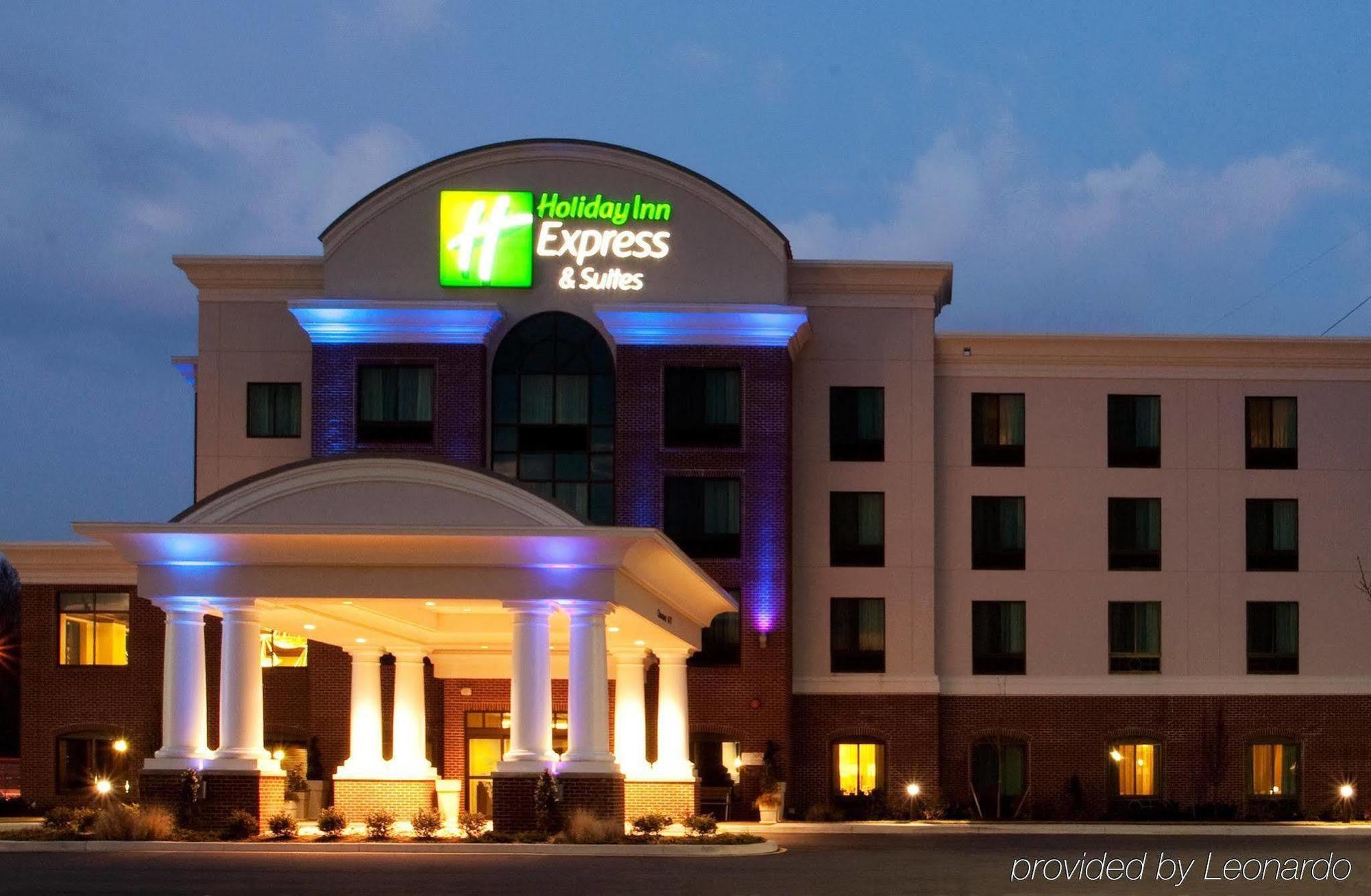 Holiday Inn Express & Suites Wilmington-Newark, An Ihg Hotel Exterior foto